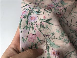 Fastvævet viscose - blid pudder bund med en masse blomster